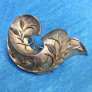 Vintage Sarah Coventry Pin